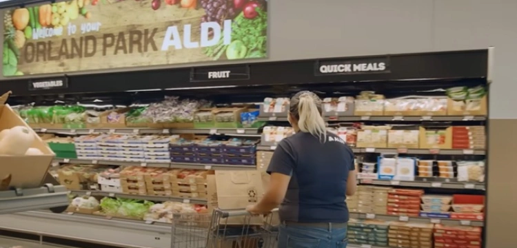 Aldi w Londynie – zakupy z AI - trzeba zapłacić, żeby wejść