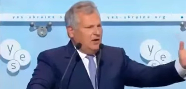 Przypominamy. A. Kwaśniewski i mentalność podległości