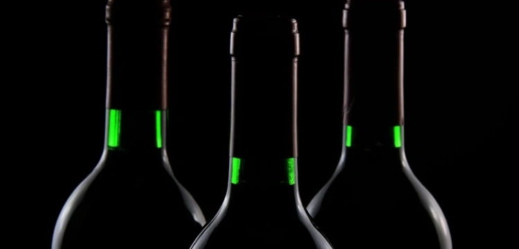 Unia nie blokuje walki z reklamą alkoholu? Ekspertka: to mit oparty na nadinterpretacji