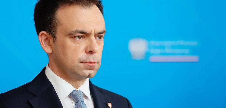 Kuźmiuk: Domański bryluje na spotkaniach G20, zapewnionych przez prezydenta Nawrockiego i jednocześnie go atakuje