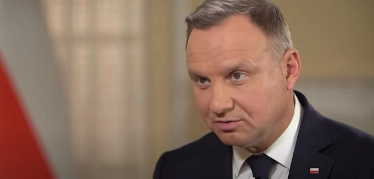Prezydent Duda w telewizji PBS: Putin pokazuje słabość i sieje strach wśród Rosjan [Wideo]