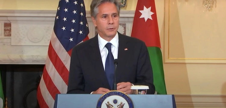 Blinken: USA rozważają wprowadzanie na Rosję sankcji, takich jak na kraje sponsorujące terroryzm