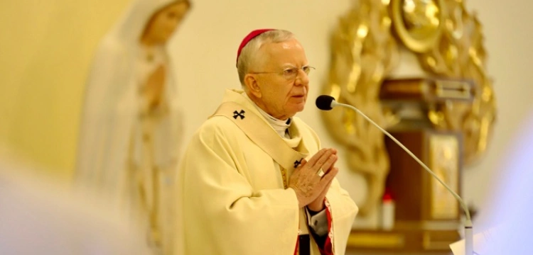 Abp Jędraszewski do kapłanów: Miejcie czas i serce dla wiernych