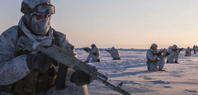 Potencjał militarny państw pretendujących do przejęcia Antarktyki