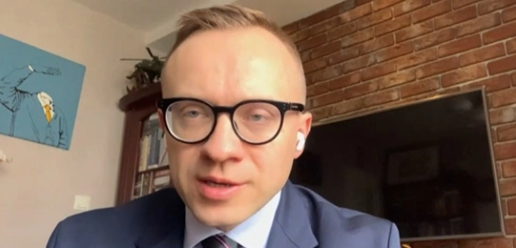 Euro nie wyrównuje, lecz dzieli. Dr Artur Soboń ostrzega przed złudzeniami wspólnej waluty