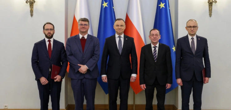 Prezydent: Wszczynam postępowanie ułaskawieniowe