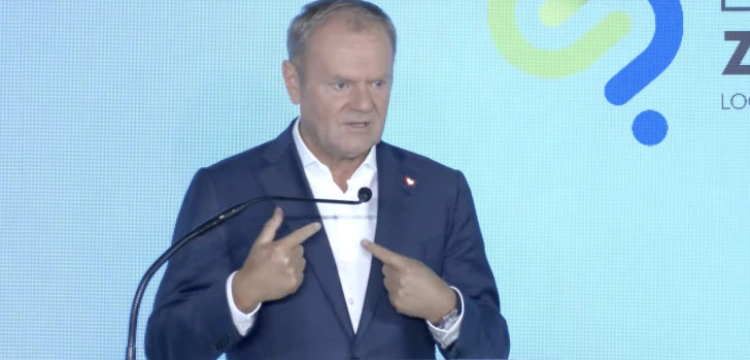 HIT! Premier Tusk mówi o… repolonizacji