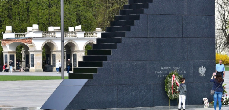 14 lat po Katastrofie Smoleńskiej. PiS prezentuje program obchodów