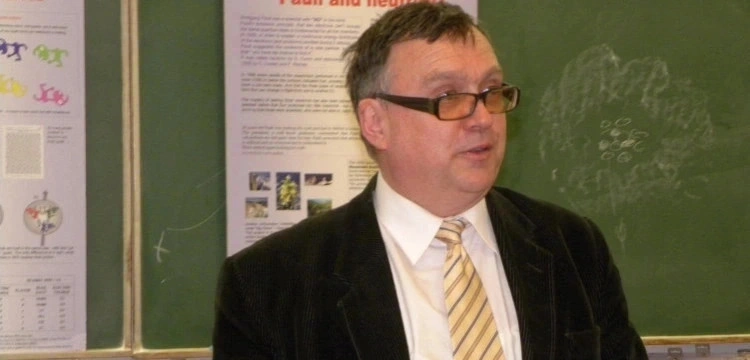 Początek wszechświata. Prof. Grzegorz Karwasz dla Frondy: Fizyka pokazuje, że Biblia ma rację