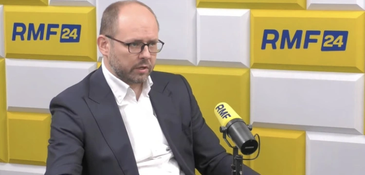 Przydacz: Czekamy na paliwo po 5,19