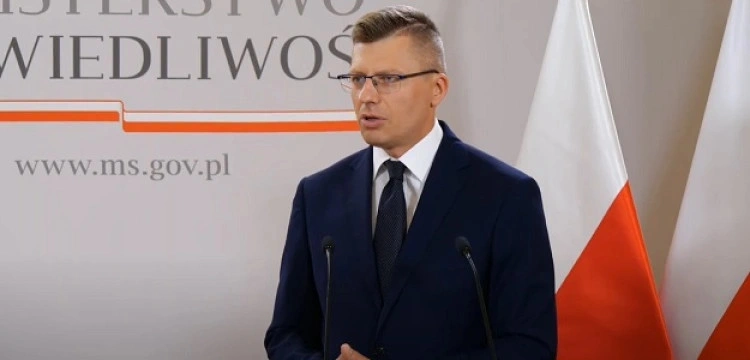 Co zrobi Kidawa-Błońska? Prof. Warchoł: Jeżeli nie wygasi mandatu Bodnara, popełni przestępstwo