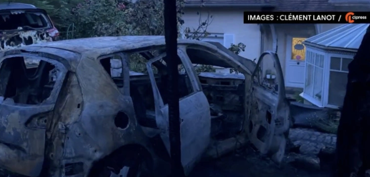 Francja. Uczestnicy zamieszek przeprowadzili zamach na mera miasta