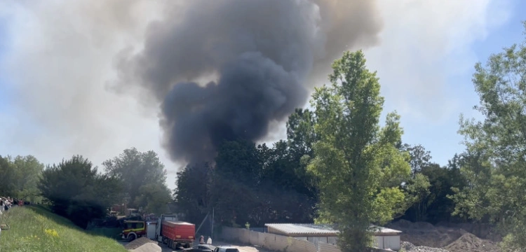 Nie tylko Marywilska. W Warszawie wybuchł kolejny pożar!