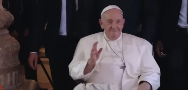 Lizbona. Papież przeprosił młodzież z Ukrainy