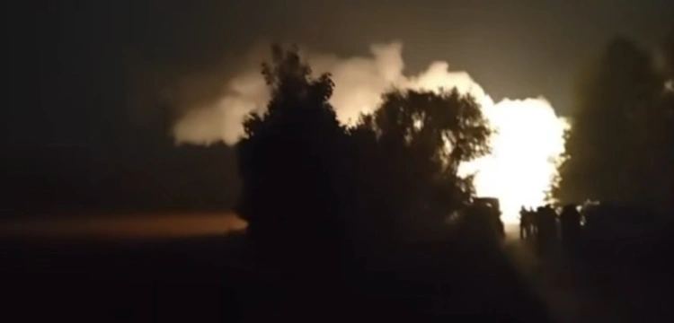 Kolejna rosyjska rafineria w płomieniach! Ukraina trafiła w cel znajdujący się 850 km od granicy