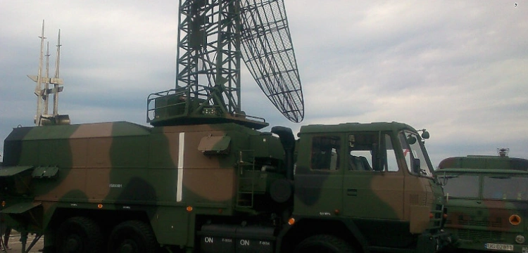 Sondaż: Polacy chcą zestrzeliwania rosyjskich obiektów