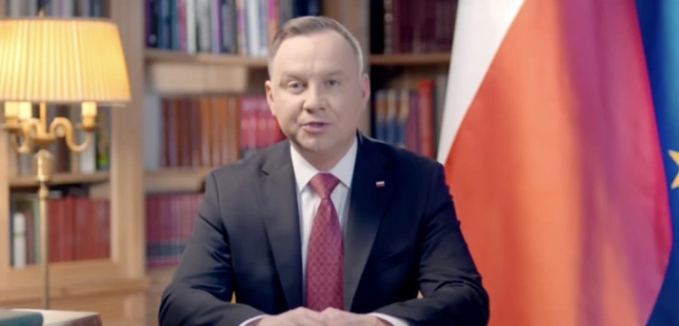 Prezydent zwołał pilną naradę z udziałem dowódców wojskowych
