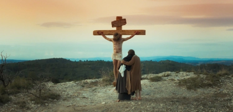 „Oburzył i obudził Francję”. Teraz „Najświętsze Serce” trafia do polskich kin