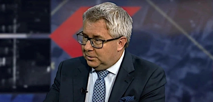 Ryszard Czarnecki ma usłyszeć zarzuty. Polityk: Dwa lata temu oddałem wszystkie środki