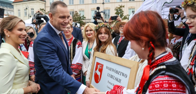 Dożynki w Pałacu Prezydenckim. Prezydent: Jestem z polską wsią!