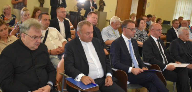 Stop prześladowaniom za wiarę!