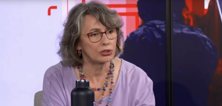 Zamknięcie konsulatu w Krakowie. Romaszewska-Guzy: To nieodpowiedzialne działania