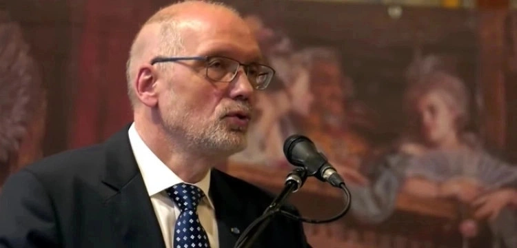 Koszt SAFE a reparacje. Prof. Nowak o propozycji dla Niemiec