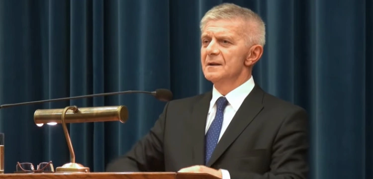 „Bolszewik pełną gębą”. Wiceminister Wąsik ostro odpowiada Belce