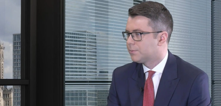 „Kryzys obejmuje cały świat”. Premier nakazał pilny zakup węgla