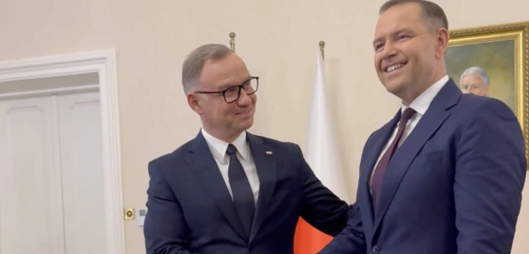 Andrzej Duda zwołał posiedzenie RBN. Weźmie w nim udział Karol Nawrocki