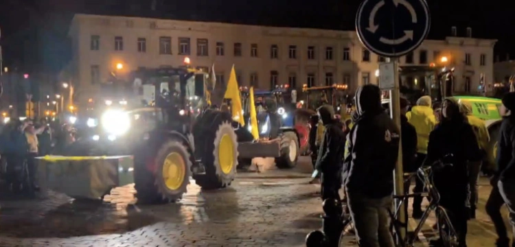 Umowa z Mercosur. W Brukseli protestują tysiące rolników
