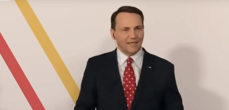 „Zagrożenie bliżej, niż się spodziewamy”. Sikorski o głowicach nuklearnych w obwodzie królewieckim