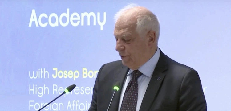 „Na stole są wciąż dwie opcje”. Nieoficjalne doniesienia o eksplozji w Przewodowie