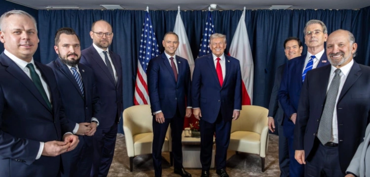 Trump o Nawrockim: Świetny człowiek