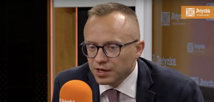 Wiceminister Soboń: Nie rezygnujemy z zerowej stawki VAT na żywność