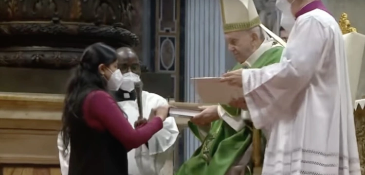 Rewolucja w Kościele. P. Kwasniewski o dopuszczeniu kobiet to posługi lektoratu