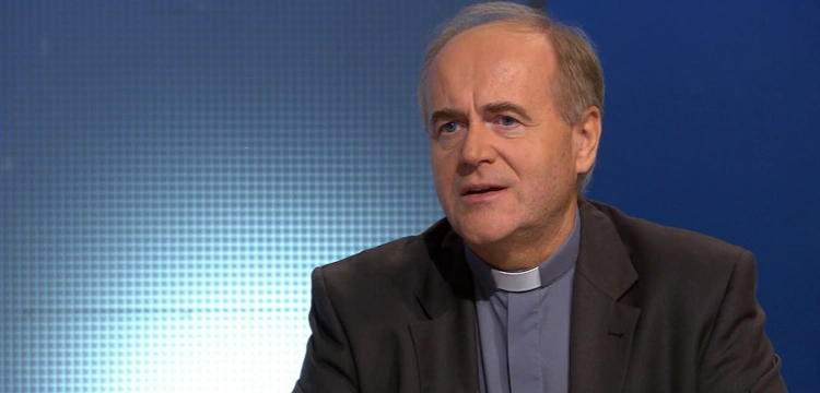 Ks. prof. Andrzej Kobyliński dla Frondy: Stajemy przed zagrożeniem postczłowieczego świata
