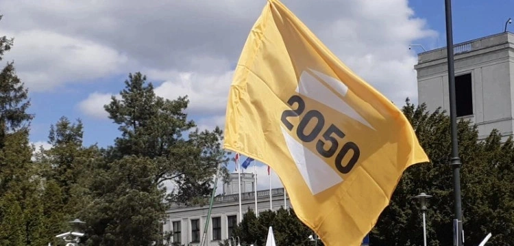 Burza po kompromitacji Polski 2050. Szef komisji wyborczej podał się do dymisji