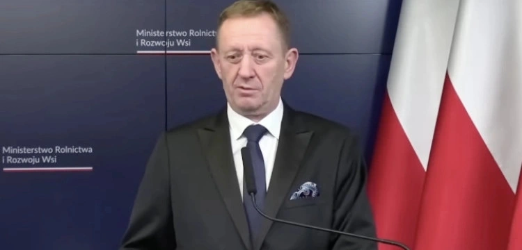 Min. Telus: Chcemy zakazu importu do Polski ukraińskiego miodu i malin