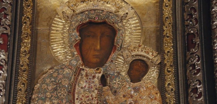 Po sukcesie „Najświętszego Serca”: „Maryja. Matka Papieża” w ponad 160 kinach w całej Polsce