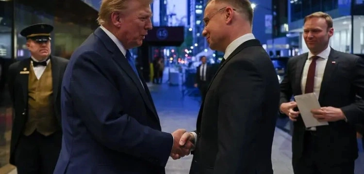 Prezydent rozmawiał z Donaldem Trumpem. „Dzwonił z życzeniami dla Polaków”