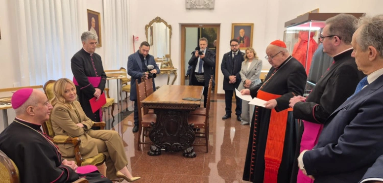 „Powierzyłam mu moją drogę”. Premier Włoch inauguruje Muzeum św. Jana Pawła II