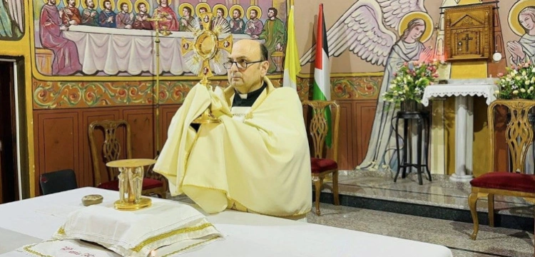 Izrael ostrzelał jedyny katolicki kościół w Gazie. Ranny proboszcz