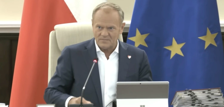 Premier wzywa szefów służb na pilne spotkanie