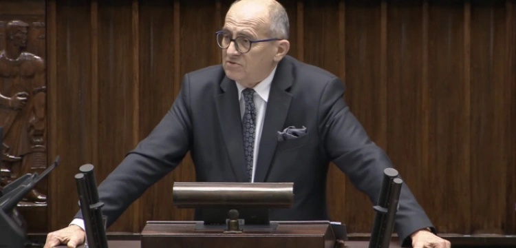 Prof. Rau do rządzących: Mieliście grać na kilku fortepianach, zostały wam cymbały