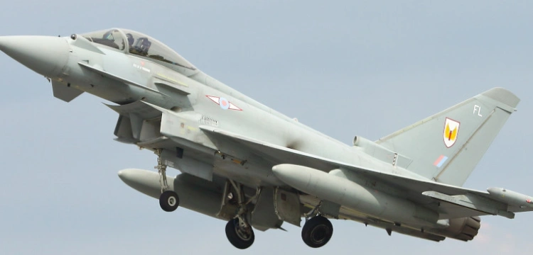 Syria: Brytyjczycy i Francuzi uderzyli w ISIS