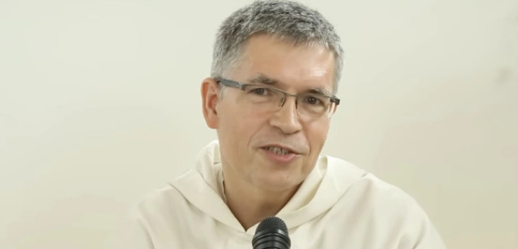 „Złamanie ślubów czystości”. Jędrzejewski o powodach odejścia z zakonu