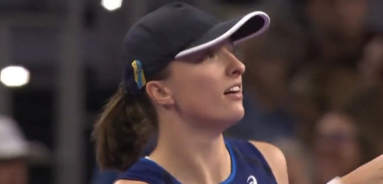 Świątek w niesamowitym stylu wywalczyła półfinał WTA Finals [WIDEO]