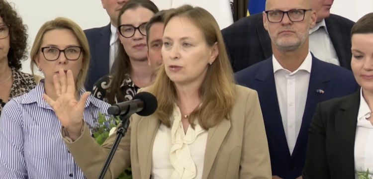 Kobiety będą pracować dłużej? Pełczyńska-Nałęcz o zmianach w wieku emerytalnym