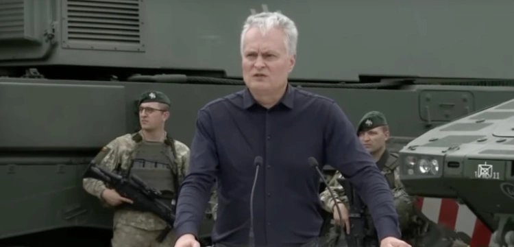 Prezydent Litwy zapewnia o solidarności z Polską. „Każdy centymetr musi być chroniony”